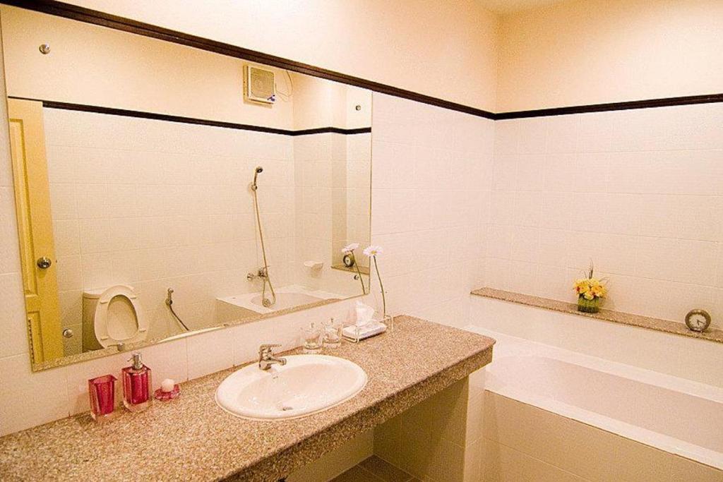 Baiyoke Ciao Hotel Τσιάνγκ Μάι Δωμάτιο φωτογραφία
